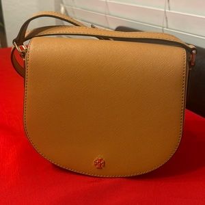 Tory Burch! Crossbody like New only used twice.